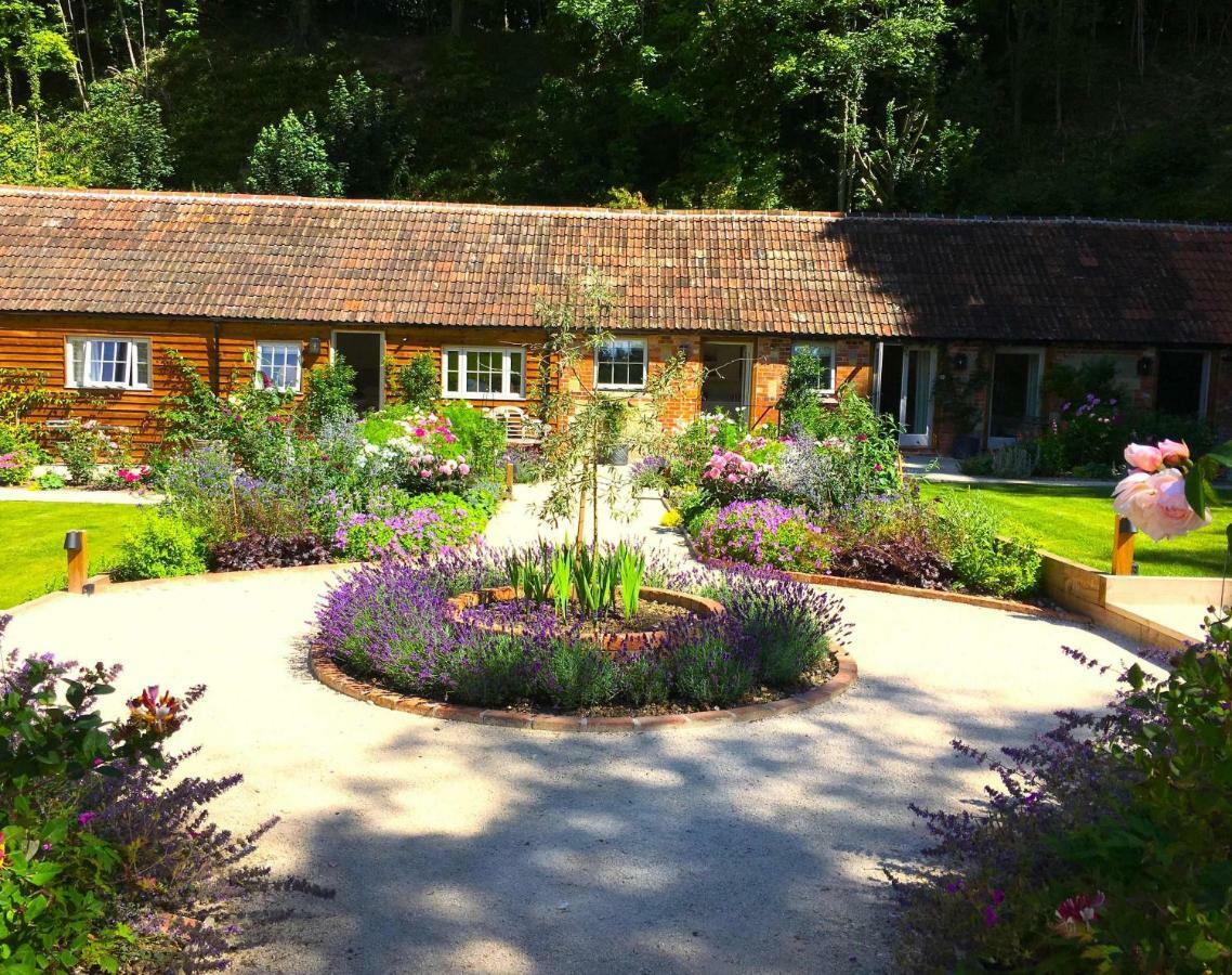 The Courtyard At Park Farm Bed & Breakfast Salisbury Luaran gambar